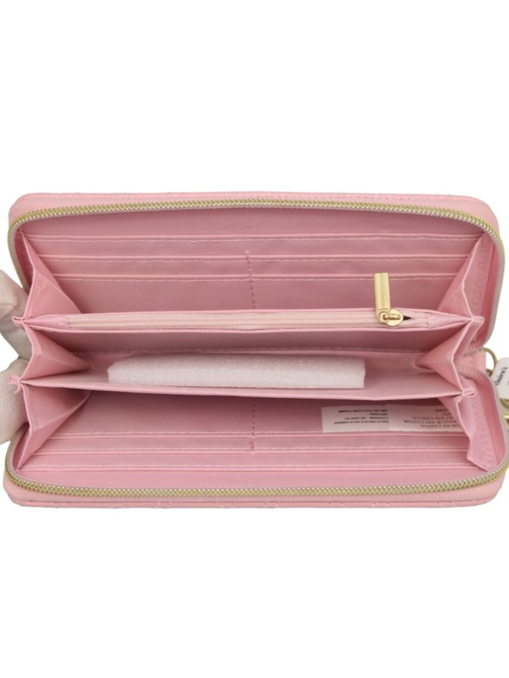 Claires Wristlet Initial A in Pearls Blush Pink Quilted - Picture 6 of 7